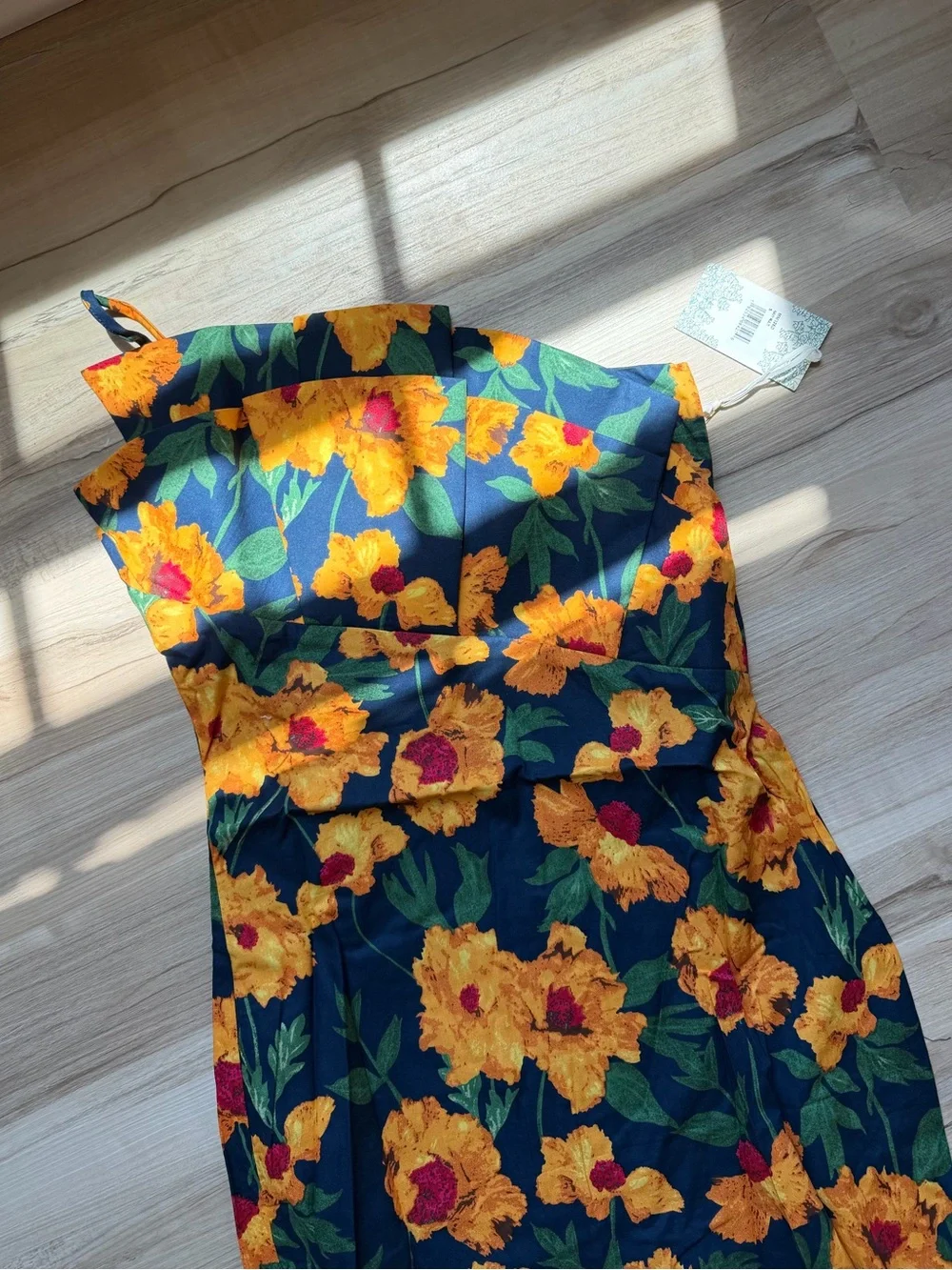 NWT Hyacinth House Margot Dress Floral Structured Chest Midi Navy Yellow Size S